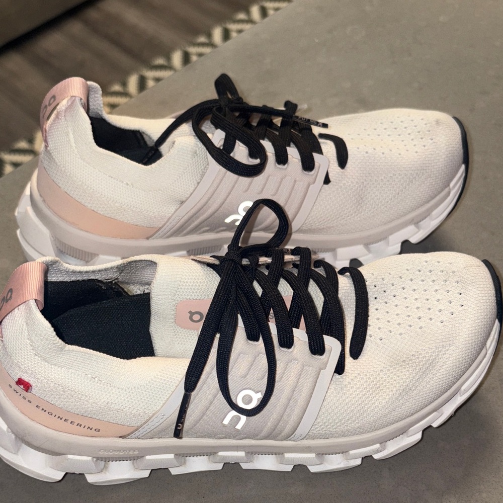 On Cloud Cloudswift Running Shoes Women’s Size 6.5